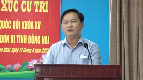 Ông Nguyễn Hữu Nguyên, Chủ tịch UBND TP.Biên Hòa trả lời ý kiến cử tri.jpg