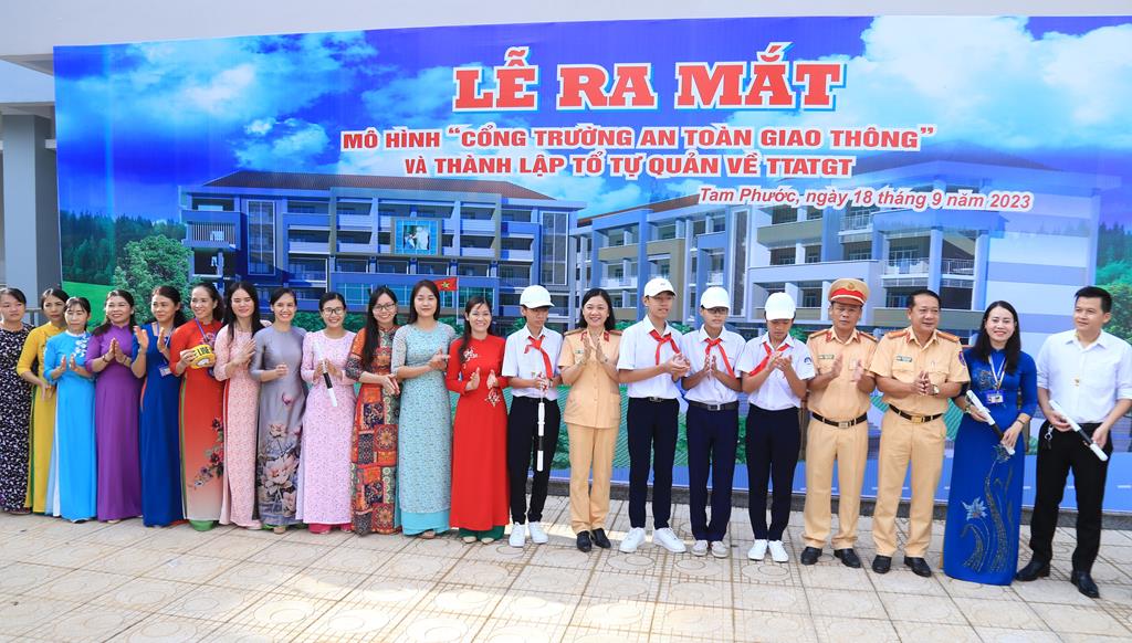 Lễ ra mắt tổ tự quản