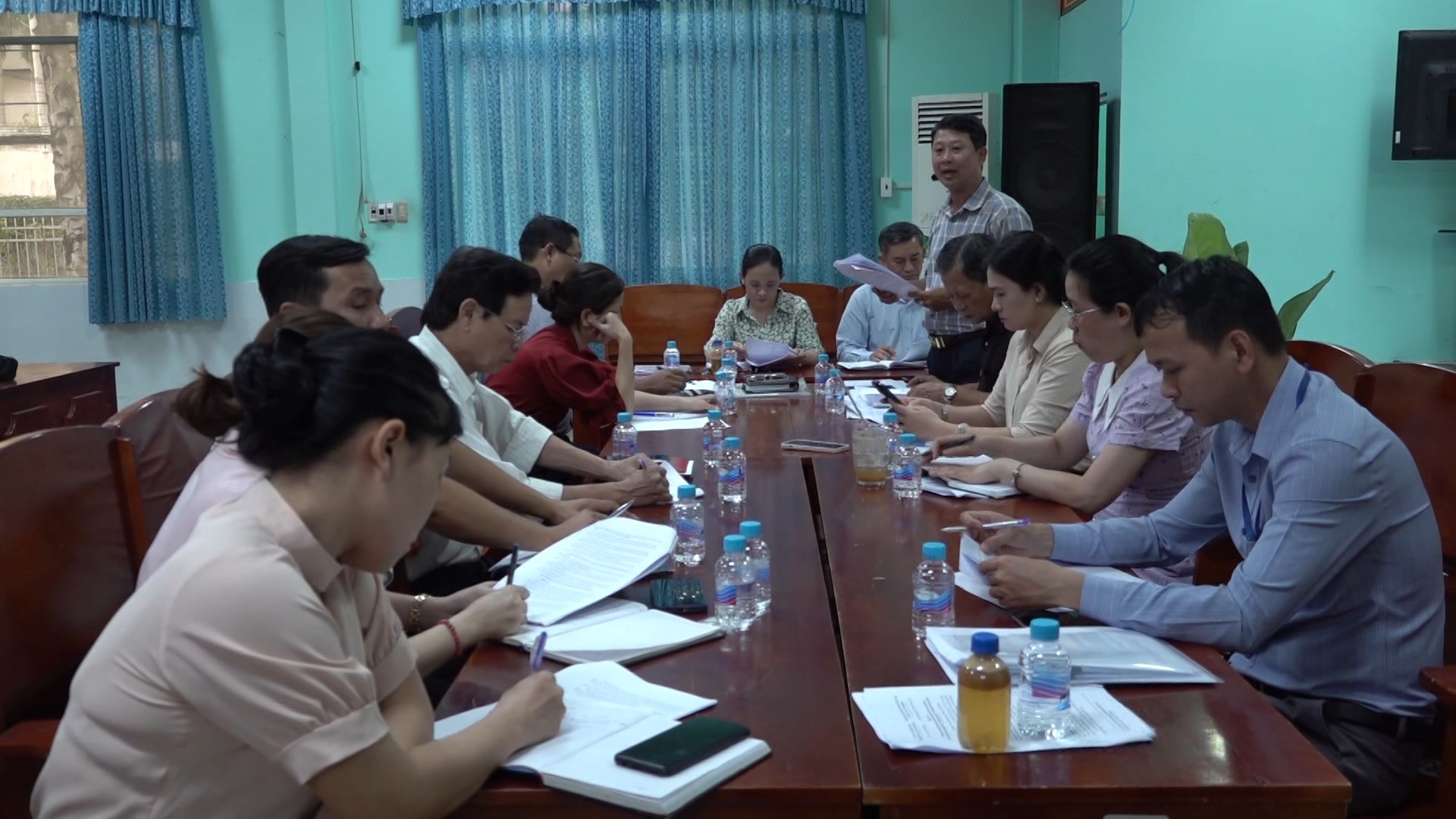 Đoàn giám sát phân loại rác tại nguồn