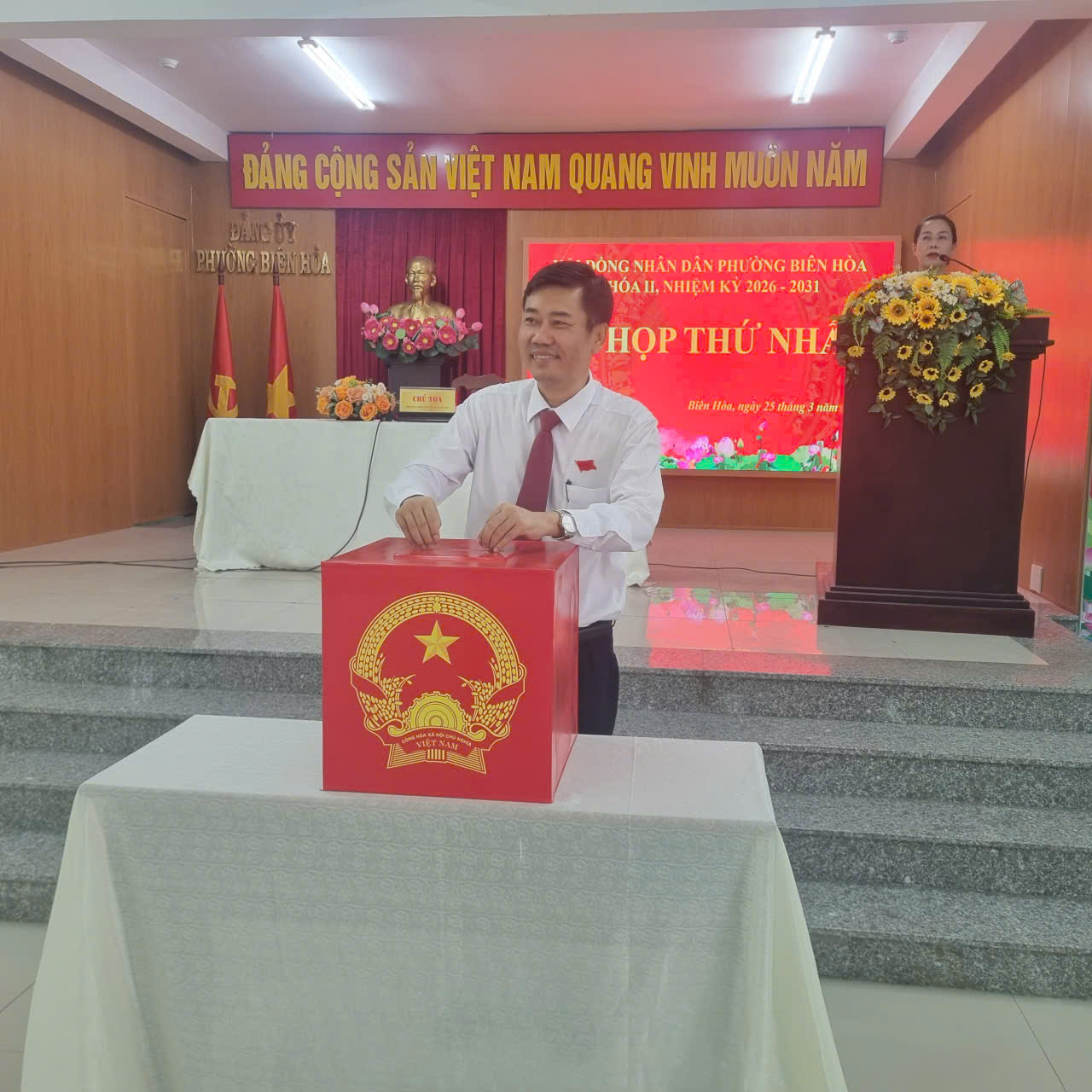 Description: D:\Bai viet 2025\Hinh anh\gen-h-z7656522488585_0d1af93ad71054459de0894948ddcba6.jpg